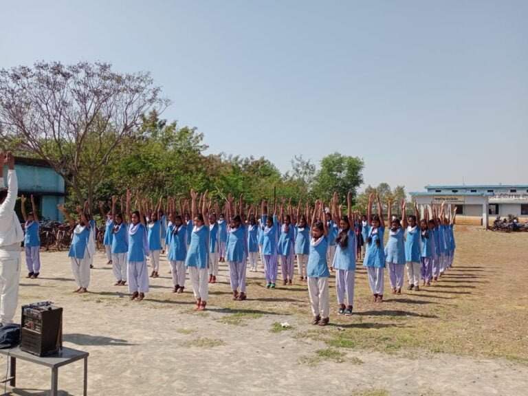 आर्य वीर दल शाखा प्रशिक्षण जनपद पुसौर रायगढ़ छत्तीसगढ़ के विभिन्न स्थानों पर