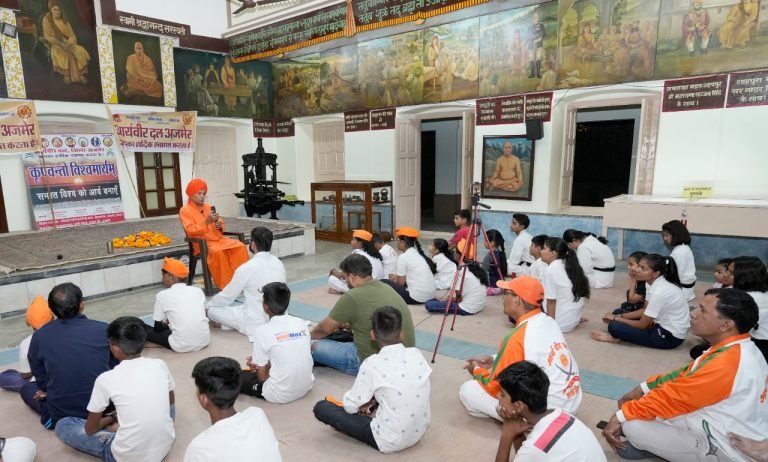 स्वामी जी का राजस्थान प्रवास