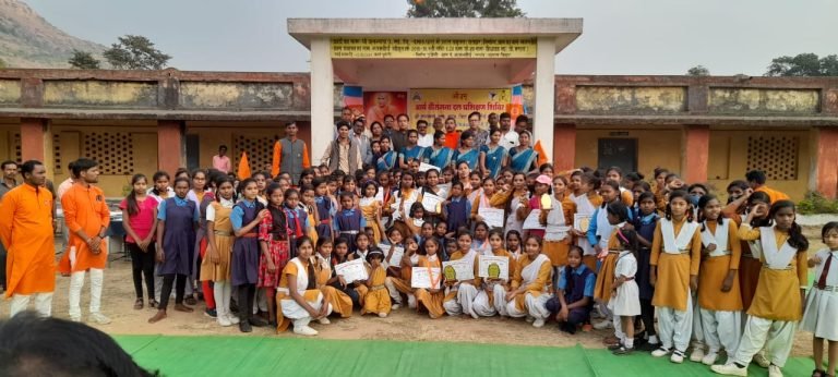 जगन्नाथ स्कूल ऋषभ तीर्थ में पांच दिवसीय आर्य वीरांगना दल प्रशिक्षण शिविर संपन्न