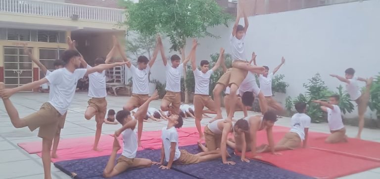 आर्य वीर दल जिला मुरैना का सात दिवसीय युवा चरित्र निर्माण एवं आत्मरक्षा प्रशिक्षण शिविर का समापन