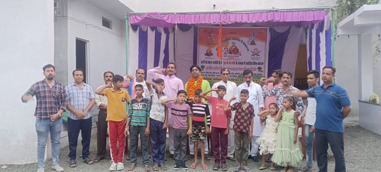 आर्य वीर दल की नियमित शाखा